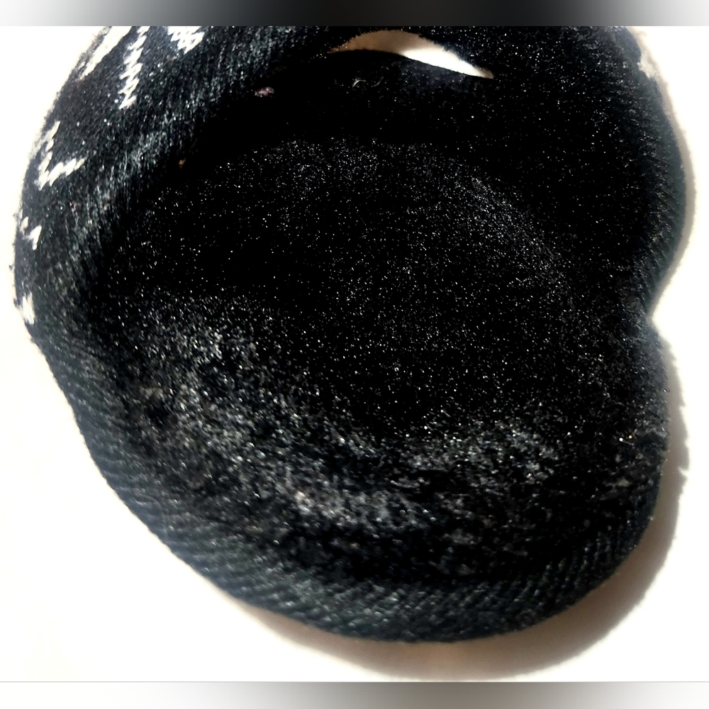 Ear Muffs - Picture 3 of 4